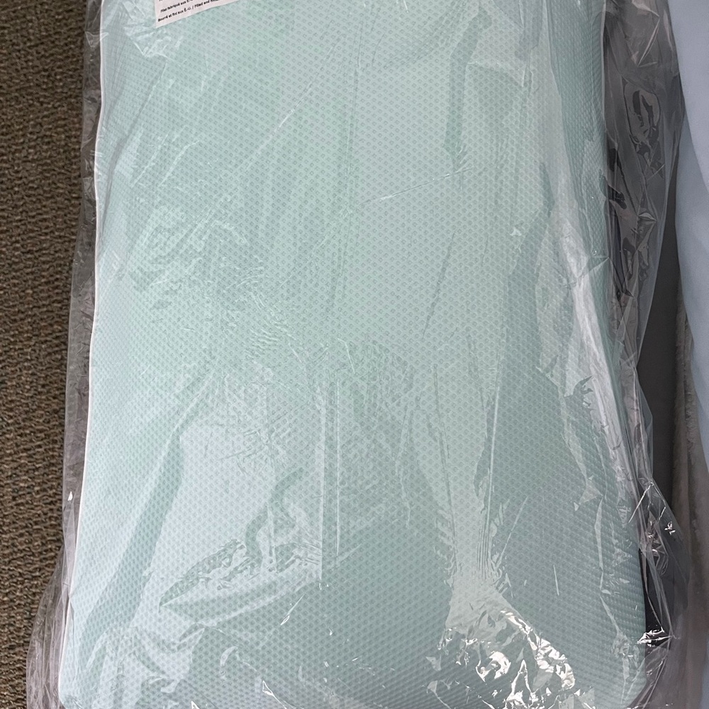 Tempur-Pedic pillow